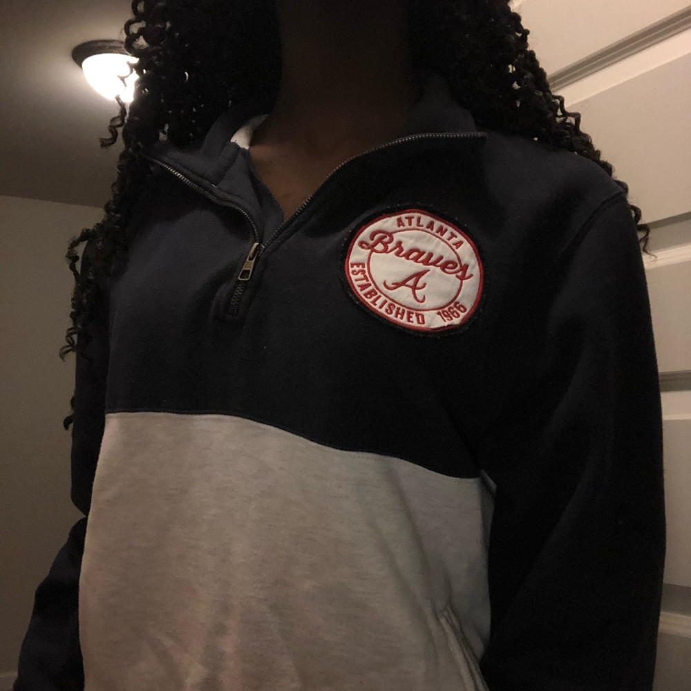 ATL Braves sweatshirt